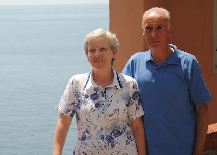 Piazza Castello 3* 마나롤라